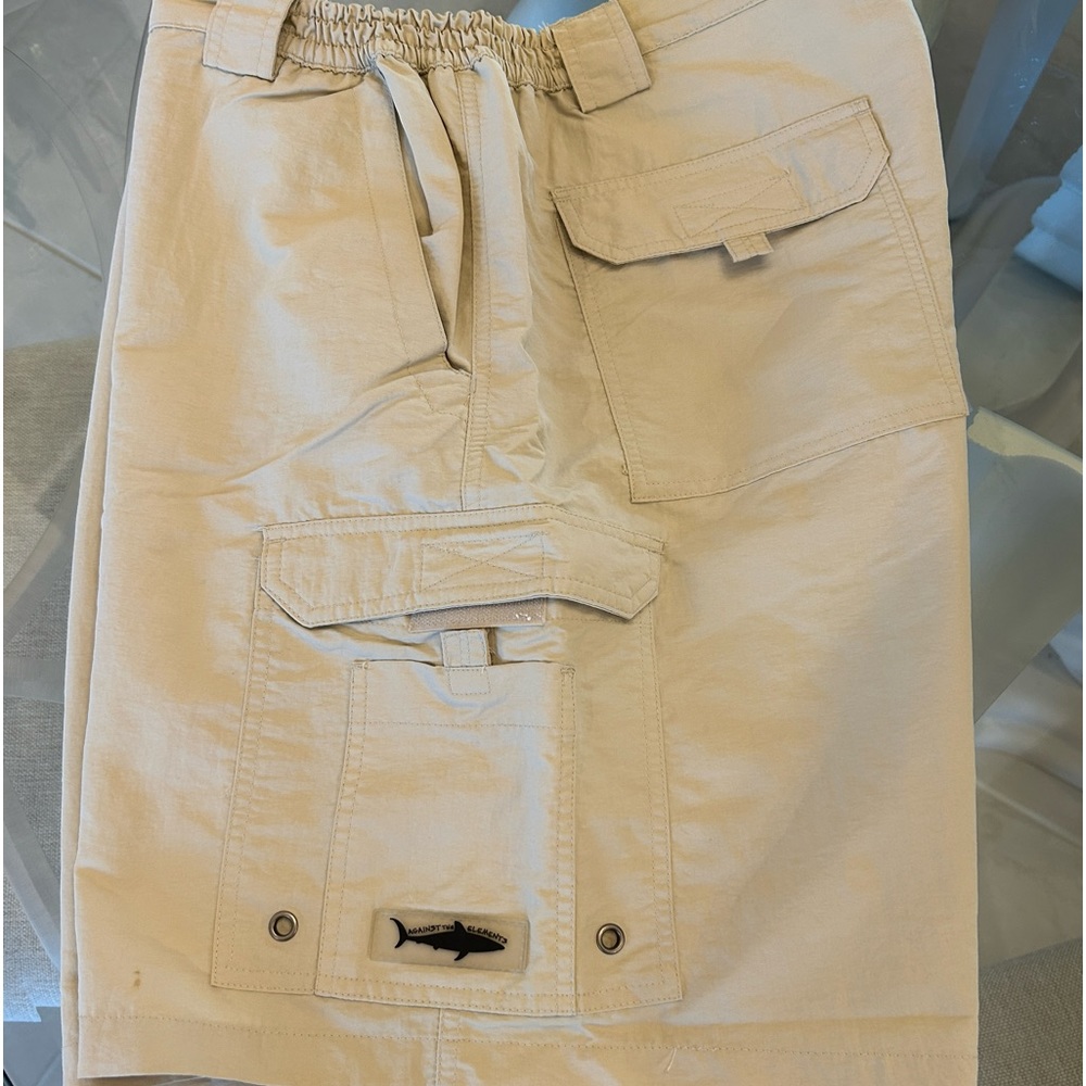 Against the Elements Tan Fishing Shorts size 44
